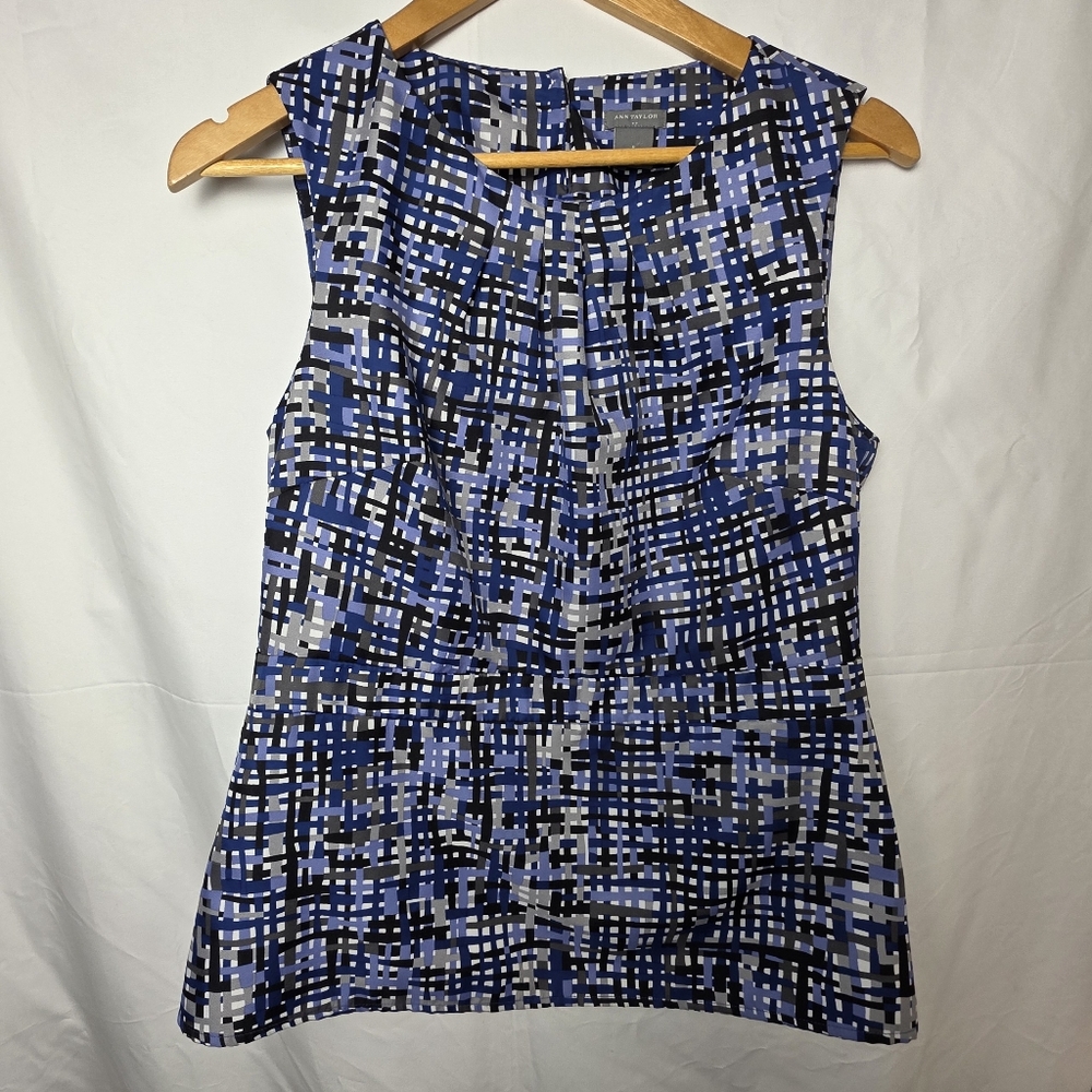 Anne Taylor Peplum Women's Sleeveless Top Size 8 Career Business Casual Basics